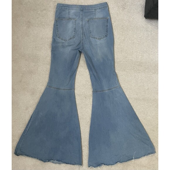 Free People Just Float On Womens 29R Blue Flare Bell Bottom Jeans Raw Hem Boho - Picture 5 of 10